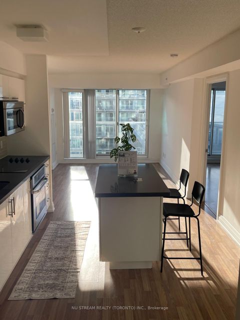 Photo 11 at E810 - 555 Wilson Avenue, Clanton Park, Toronto