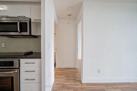 Photo 20 at E810 - 555 Wilson Avenue, Clanton Park, Toronto