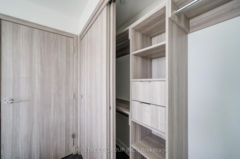 Photo 31 at 1507 - 27 McMahon Drive, Bayview Village, Toronto