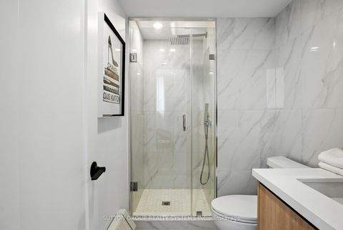 Photo 26 at 907 - 812 Burnhamthorpe Road, Markland Wood, Toronto