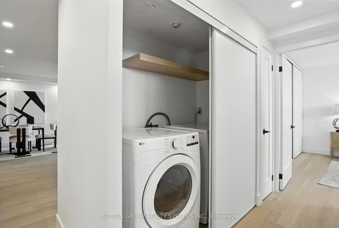 Photo 28 at 907 - 812 Burnhamthorpe Road, Markland Wood, Toronto