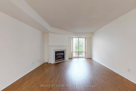 Photo 2 at 310 - 211 Randolph Road, Leaside, Toronto