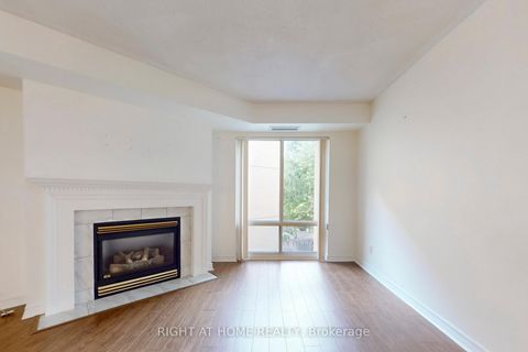 Photo 8 at 310 - 211 Randolph Road, Leaside, Toronto