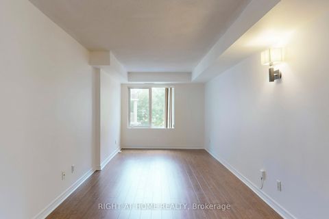 Photo 11 at 310 - 211 Randolph Road, Leaside, Toronto