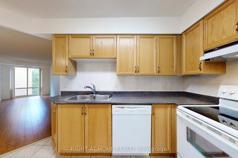 Photo 20 at 310 - 211 Randolph Road, Leaside, Toronto