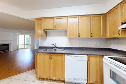 Photo 21 at 310 - 211 Randolph Road, Leaside, Toronto