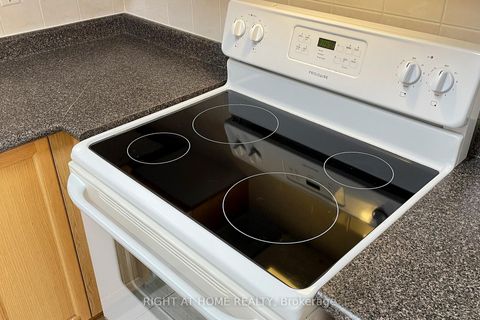 Photo 23 at 310 - 211 Randolph Road, Leaside, Toronto