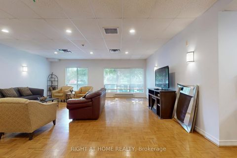 Photo 36 at 310 - 211 Randolph Road, Leaside, Toronto