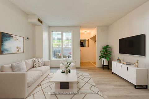 Photo 6 at 116 - 70 Douro Street, Niagara, Toronto