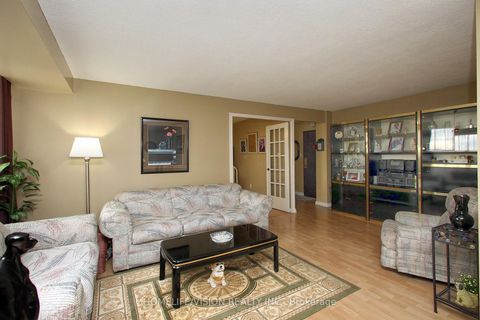 Photo 5 at 1209 - 10 Muirhead Road, Pleasant View, Toronto