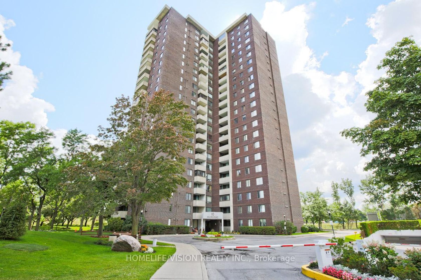 1209 - 10 Muirhead Road, Pleasant View, Toronto 