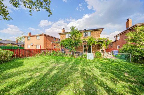 Photo 34 at 2908 Victoria Park Avenue, Pleasant View, Toronto