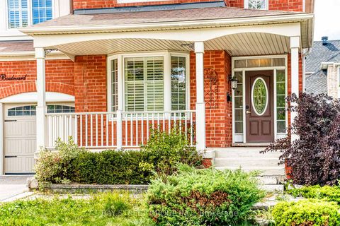 Photo 2 at 604 Mavrinac Boulevard, Bayview Northeast, Aurora