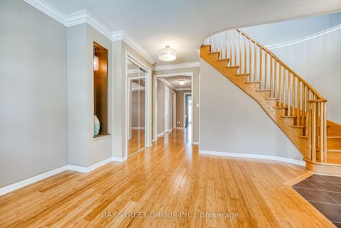 Photo 7 at 604 Mavrinac Boulevard, Bayview Northeast, Aurora