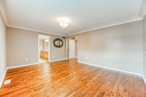 Photo 24 at 604 Mavrinac Boulevard, Bayview Northeast, Aurora