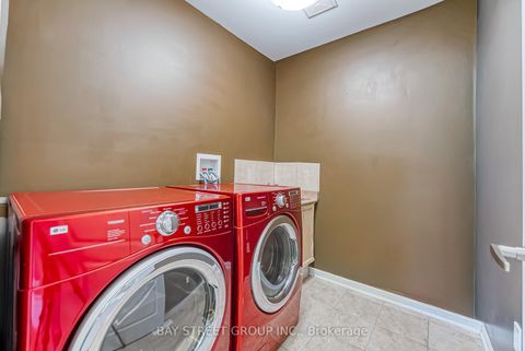 Photo 34 at 604 Mavrinac Boulevard, Bayview Northeast, Aurora