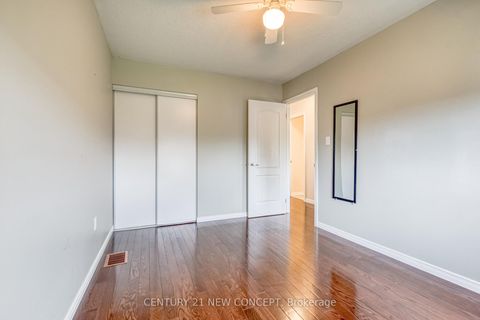 Photo 32 at 2174 Taggart Crt, Alcona, Innisfil