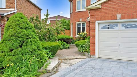 Photo 1 at 18 Littleborough Court, Highland Creek, Toronto