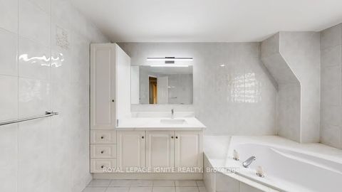 Photo 27 at 18 Littleborough Court, Highland Creek, Toronto