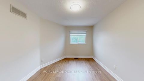 Photo 28 at 18 Littleborough Court, Highland Creek, Toronto