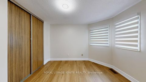 Photo 30 at 18 Littleborough Court, Highland Creek, Toronto