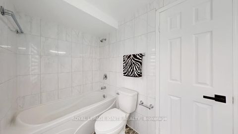 Photo 34 at 18 Littleborough Court, Highland Creek, Toronto