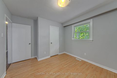 Photo 21 at 2070 St. Paul Road, Alcona, Innisfil