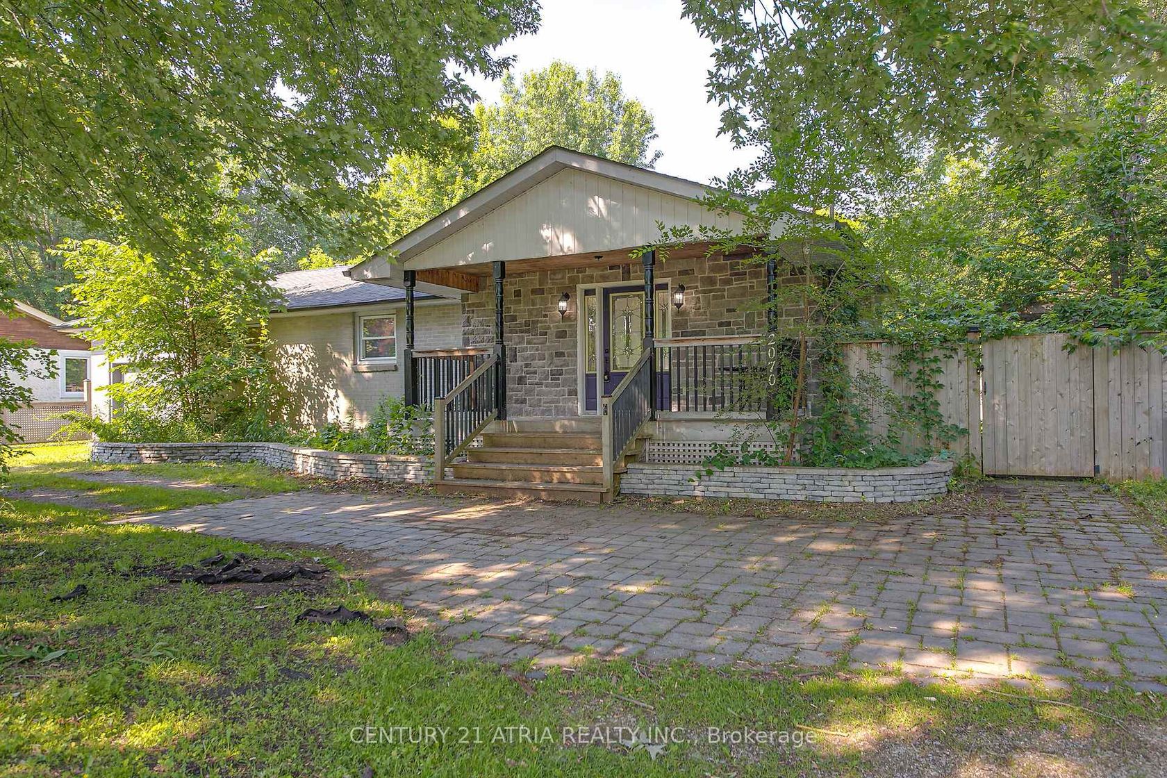 2070 St. Paul Road, Alcona, Innisfil photo number 2 2070 St. Paul Road, Alcona, Innisfil photo number 2