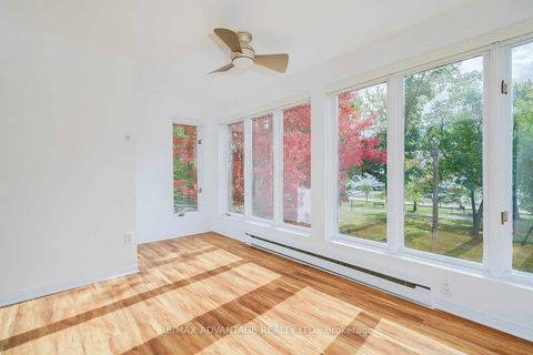 Photo 6 at 108 Hubbard Boulevard, The Beaches, Toronto