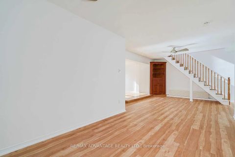 Photo 13 at 108 Hubbard Boulevard, The Beaches, Toronto