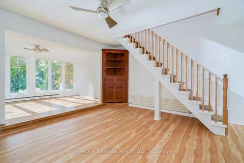 Photo 14 at 108 Hubbard Boulevard, The Beaches, Toronto
