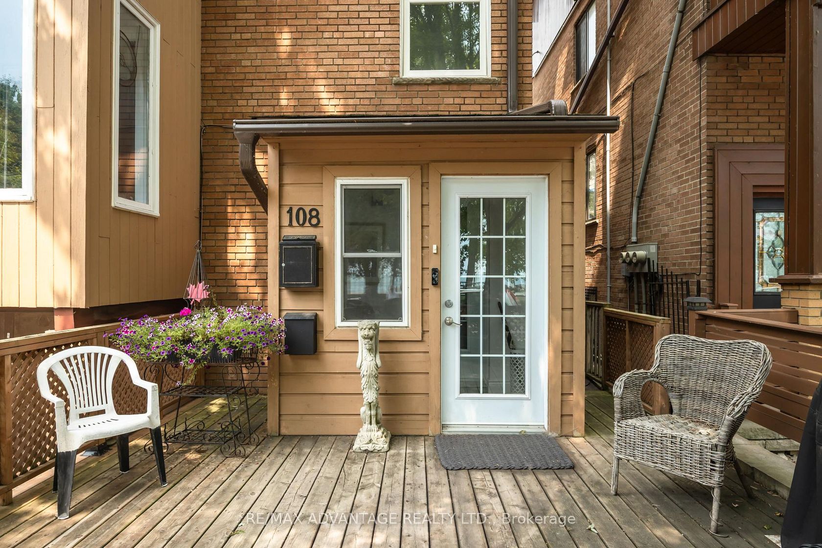 Photo 5 at 108 Hubbard Boulevard, The Beaches, Toronto Photo 5 at 108 Hubbard Boulevard, The Beaches, Toronto