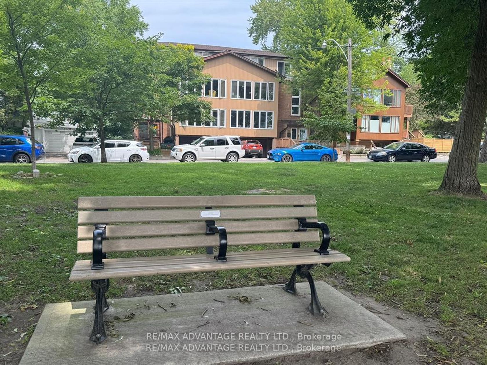 Photo 33 at 108 Hubbard Boulevard, The Beaches, Toronto Photo 33 at 108 Hubbard Boulevard, The Beaches, Toronto