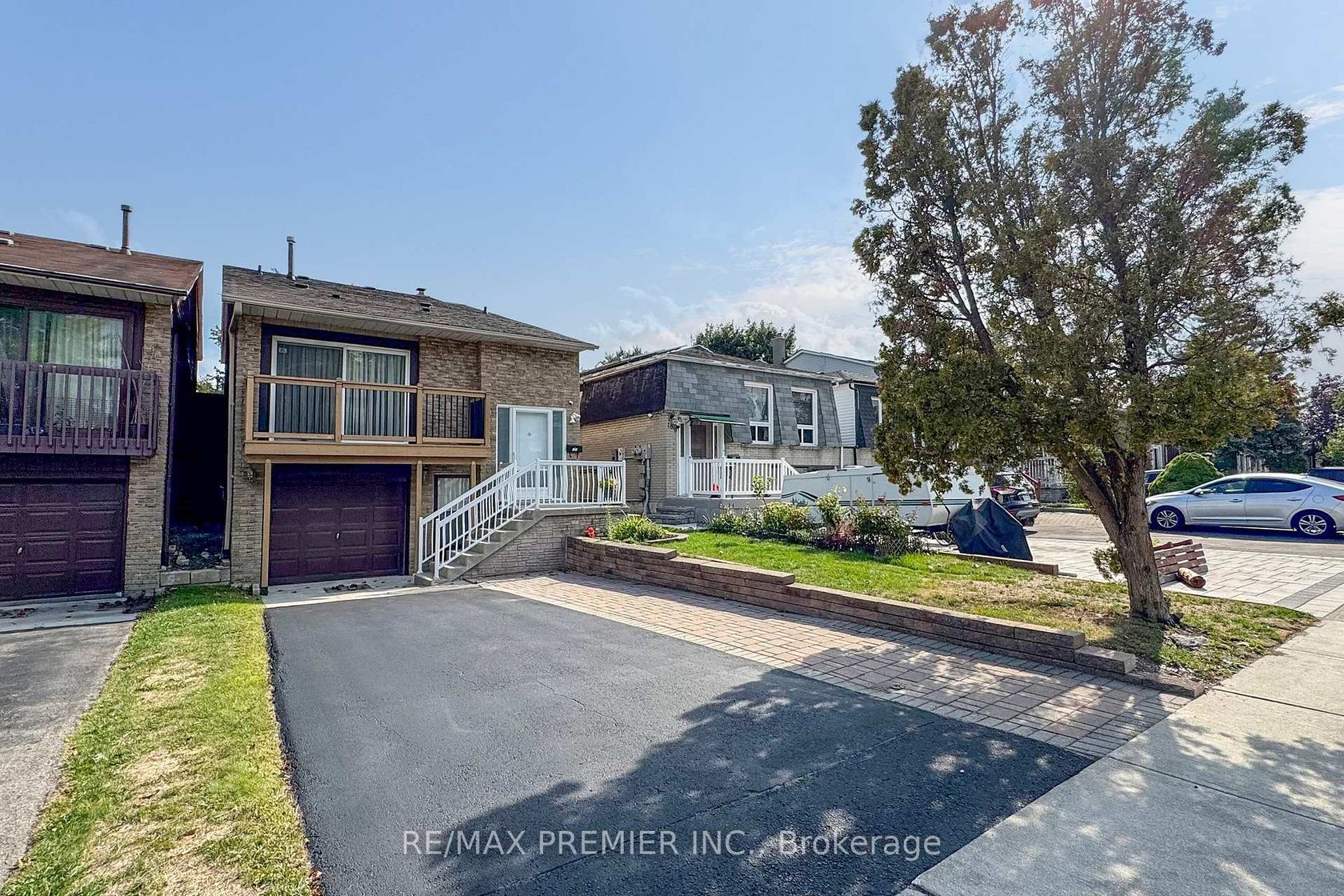 191 Invergordon Avenue, Malvern West, Toronto 