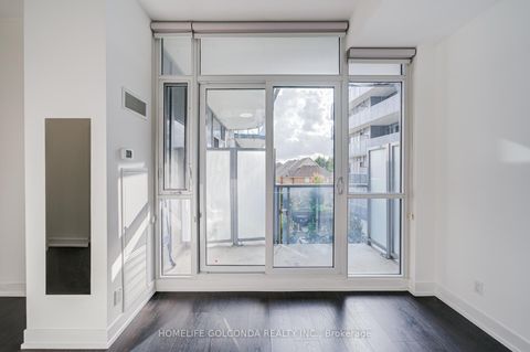 Photo 5 at 334 - 9471 Yonge Street E, Observatory, Richmond Hill