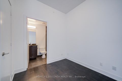 Photo 6 at 334 - 9471 Yonge Street E, Observatory, Richmond Hill