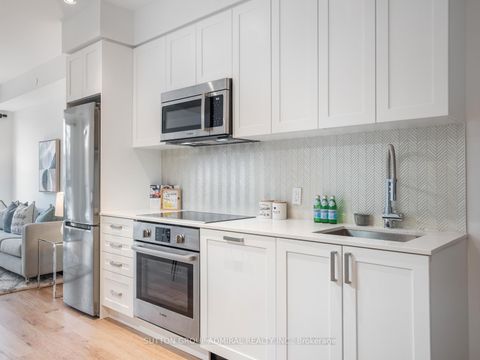 Photo 4 at 218 - 293 The Kingsway, Humber Valley, Toronto
