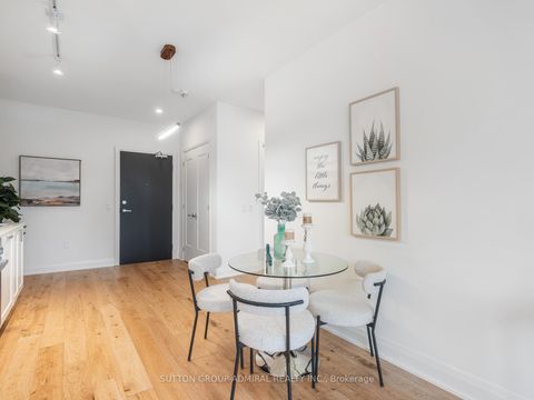 Photo 7 at 218 - 293 The Kingsway, Humber Valley, Toronto