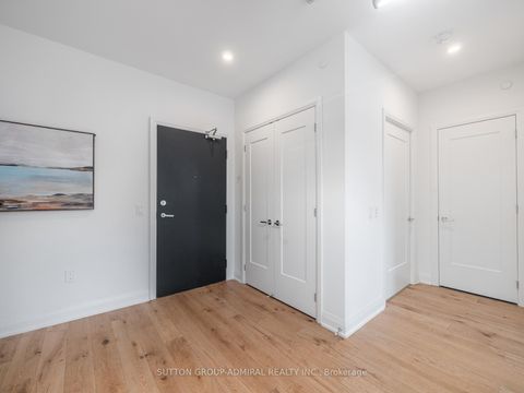 Photo 19 at 218 - 293 The Kingsway, Humber Valley, Toronto