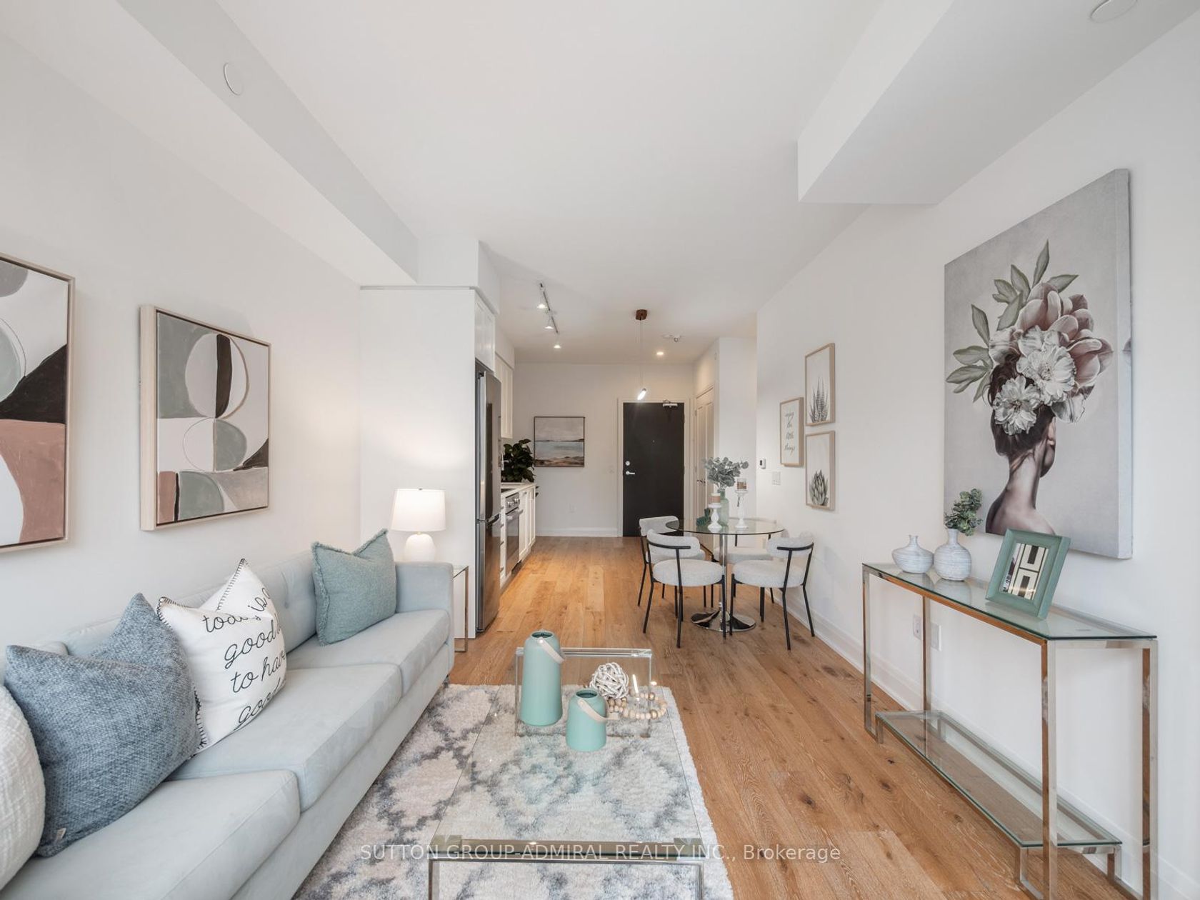 218 - 293 The Kingsway, Humber Valley, Toronto 