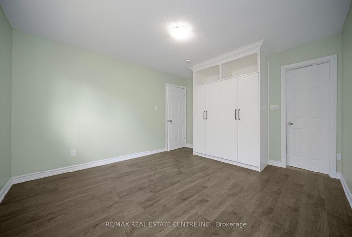 Photo 17 at 35 Madison Street, Central Park, Brampton