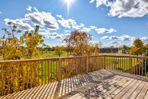 Photo 20 at 136 Vittorio De Luca Drive, East Woodbridge, Vaughan