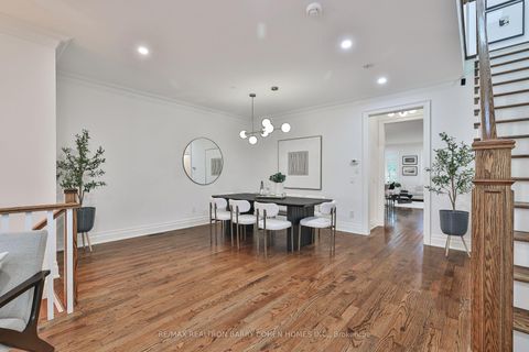 Photo 3 at 136 Bowood Avenue, Lawrence Park North, Toronto