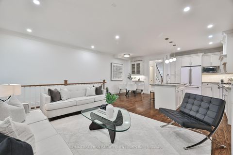 Photo 12 at 136 Bowood Avenue, Lawrence Park North, Toronto
