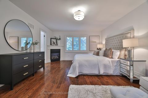 Photo 15 at 136 Bowood Avenue, Lawrence Park North, Toronto