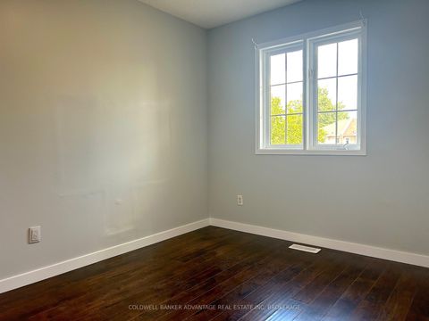 Photo 18 at 16 Cunningham Drive, Ardagh, Barrie