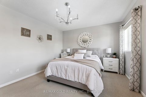 Photo 26 at 15 Blanchard Court, Brooklin, Whitby