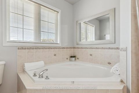 Photo 28 at 15 Blanchard Court, Brooklin, Whitby