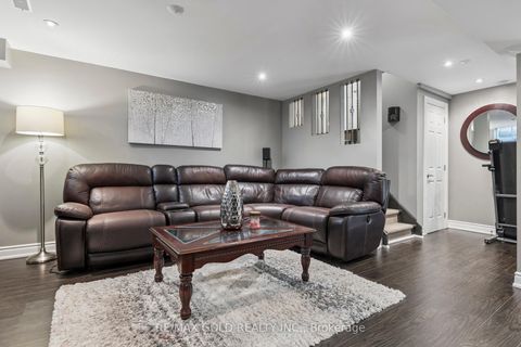 Photo 32 at 15 Blanchard Court, Brooklin, Whitby