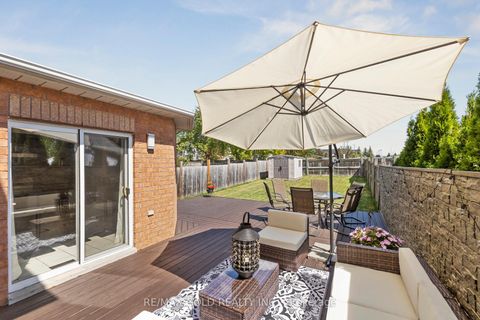 Photo 40 at 15 Blanchard Court, Brooklin, Whitby